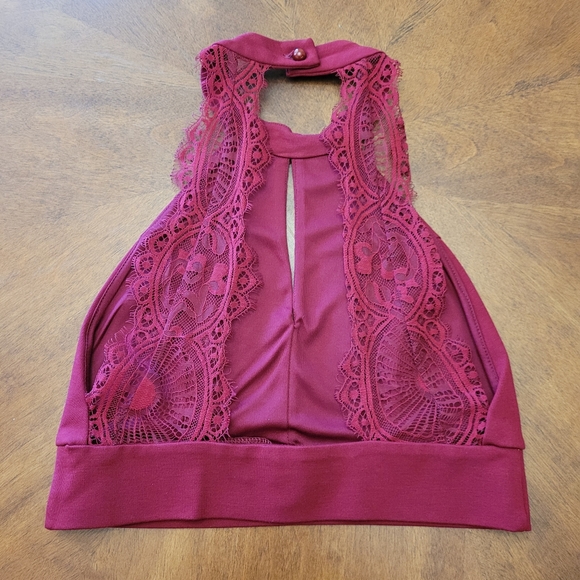 Lulus size small top - Picture 13 of 13